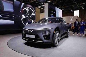 Vinfast VF7
