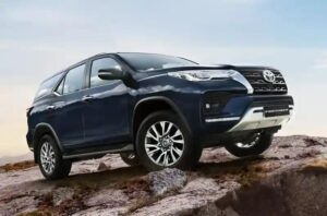 Toyota Fortuner Standard
