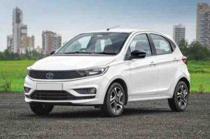 Tata Tiago Photo